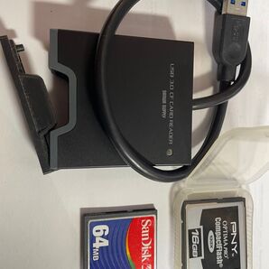 サンワ CF カードリーダー