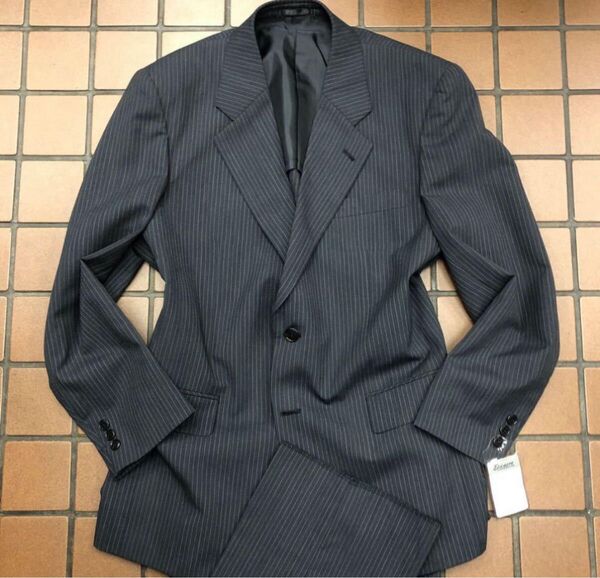 新品☆未使用【サイズAB6 L★超軽量】2Bシングルスーツ グレー系 メンズスーツ 背抜き ゆったり系 セットアップ ストライプ