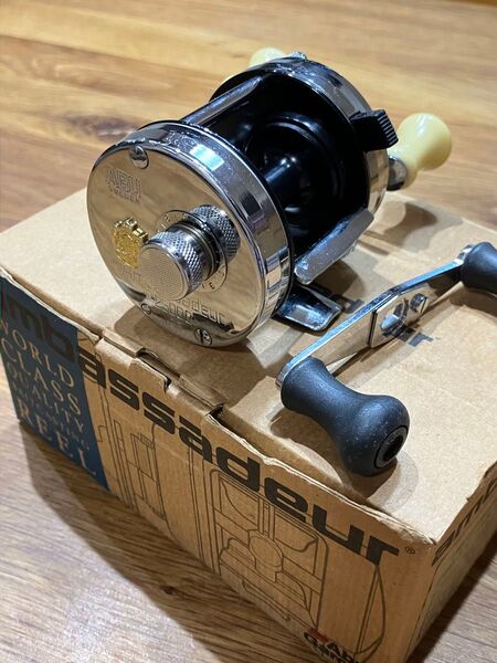 アンバサダー 2500C IAR クローム ABU Ambassadeur