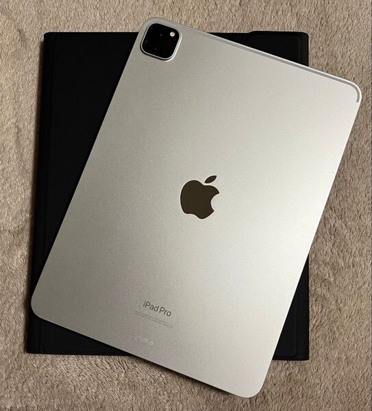 iPad Pro 11インチ 第4世代 128GB バッテリー92% シルバー Wi-Fi