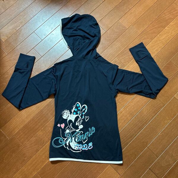 ミニーマウス ラッシュガード