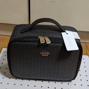 GUESSポーチ、バッグ、カバン