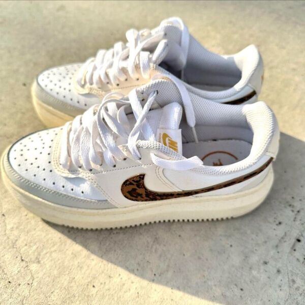 スニーカー NIKE ナイキ ホワイト レオパード