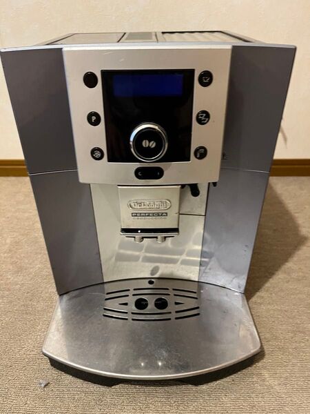 デロンギエスプレッソマシンジャンク品ESAM5500MH