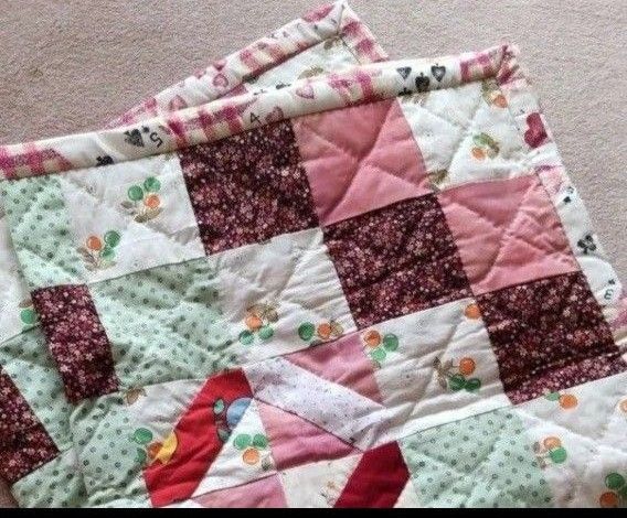 ハンドメイド パッチワークキルト
