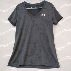 激安処分セール! UNDER ARMOUR 半袖Tシャツ