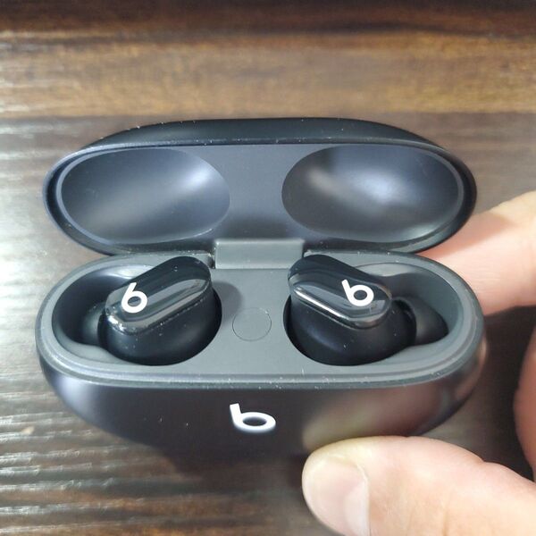 Beats Studio Buds ブラック ワイヤレスイヤホン