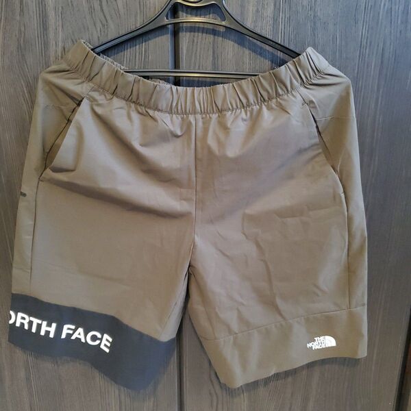 【入手困難】THE NORTH FACE APEX Light Shorts M