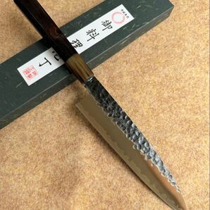 義弘作 和牛刀 包丁 黒打ステンレスAUS-8A 7寸 山脇刃物 黒檀水牛八角柄