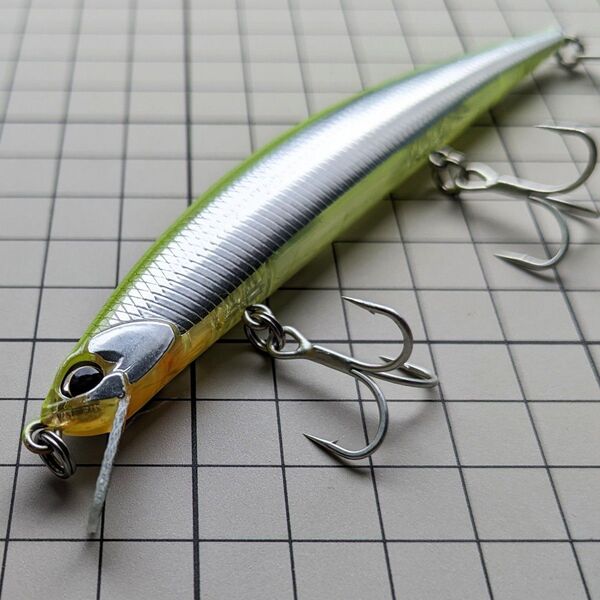 【極美品・未使用】【廃盤】デュオ/モアブ120F MOAB シーバス ヒラスズキ サーフ フローティング
