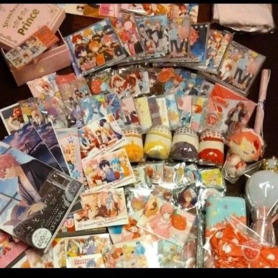 すとぷりグッツ 缶バッジ アクリルスタンド グッズ グッズセット タレント アクリルキーホルダー (説明ちゃんと見て)