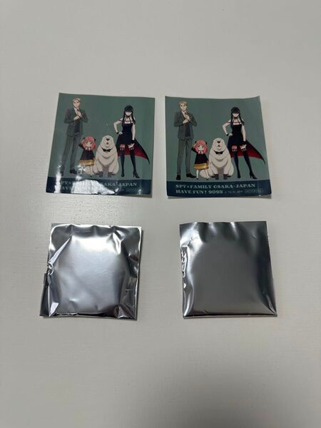 SPY×FAMILY ステッカー&トレーディング缶バッチ4点セット 未開封