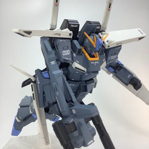 HGUC MSZ-010 ZZガンダムFAZZ 塗装済完成品