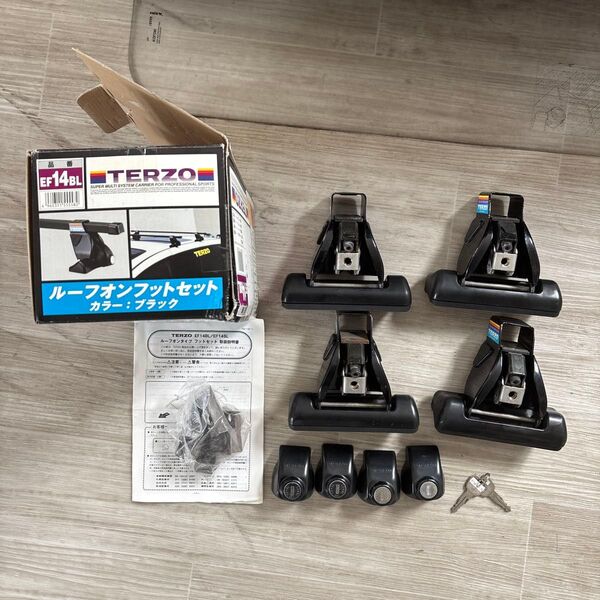TERZO キャリアベース EF14BL 中古 ルーフオンフックセット テルツォ