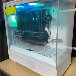 ★新品パーツ!RTX4060 、RYZEN7 5700X、メモリ32GB搭載!快適ゲーミングPC!