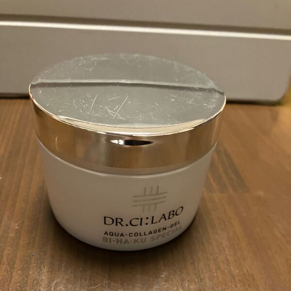 ドクターシーラボ アクアコラーゲンゲル美白スペシャル 200g USED