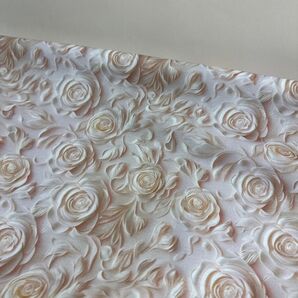 USAシーチング綿生地幅110cm×100cm.薄い立体薔薇
