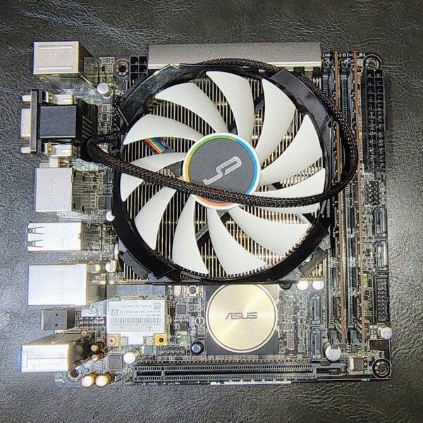 ASUS ITXマザーボード Z97I-PLUS i7-4790K メモリ8GB CPUクーラーセット【動作確認済】【難あり】