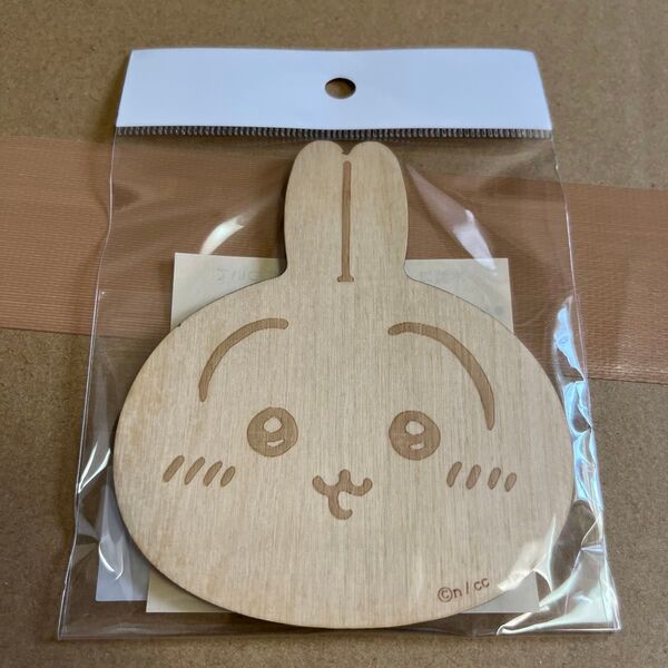 ちいかわ 木製コースター うさぎ