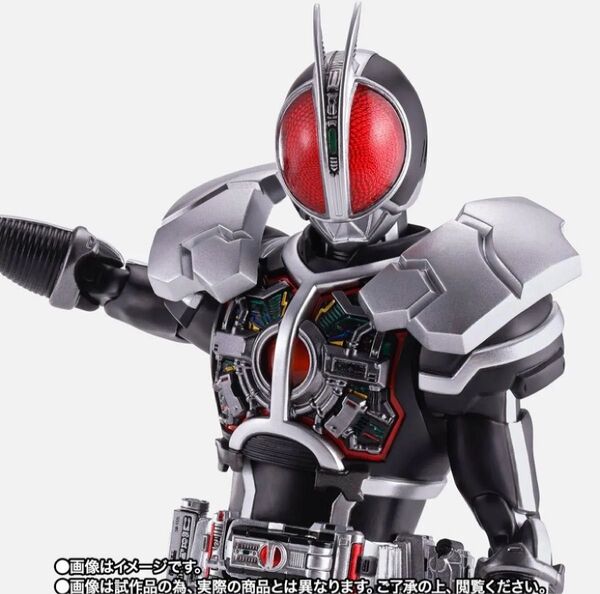 S.H.Figuarts(真骨彫製法) 仮面ライダーファイズ アクセルフォーム