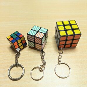 ルービックキューブ ミニ キーホルダー