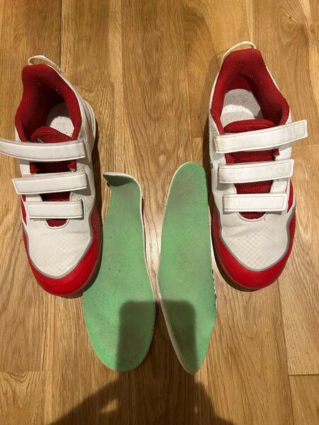アディダス adidas キッズ スニーカー マジックテープ ホワイト レッド
