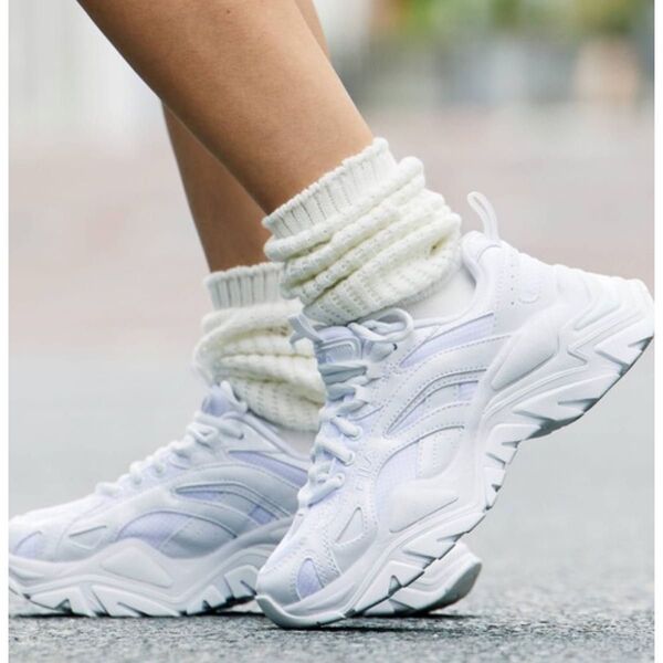 FILA atmos pinkスニーカー ホワイト