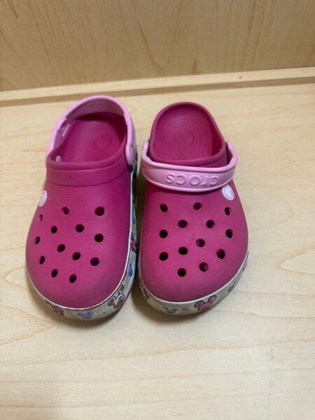 ディズニー ミッキー ミニー キッズ くろ クロックス crocs