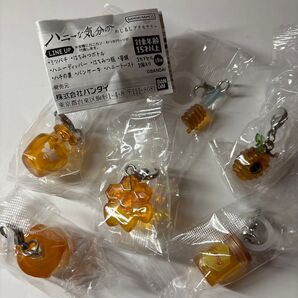 バンダイ ハニーな気分のめじるしアクセサリー はちみつボトル ハニーディッパー はちみつ瓶 蜜蝋 ハチの巣 パンケーキ