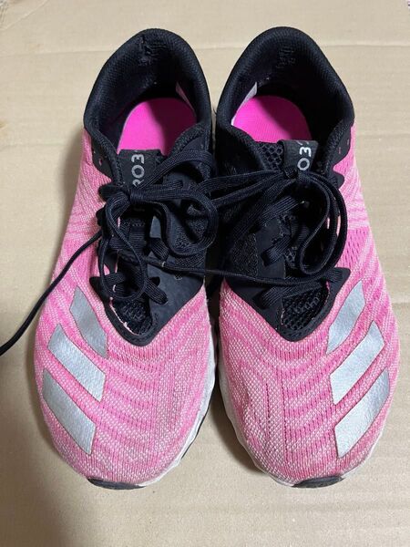 adidas ランニングシューズ ピンク25cm