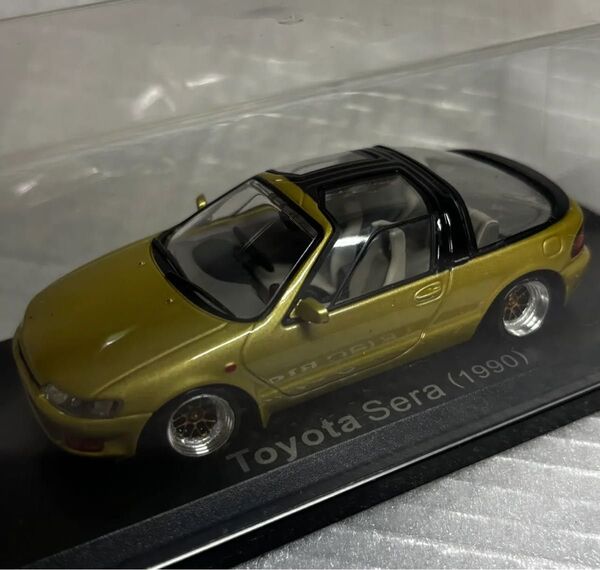 1/43 ミニカー TOYOTA セラ 1990 ゴールド ローダウンカスタム車 深リムホイール ガルウィング 国産名車