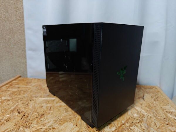 Razer tomahawk mini-itx レイザー pcケース 美品
