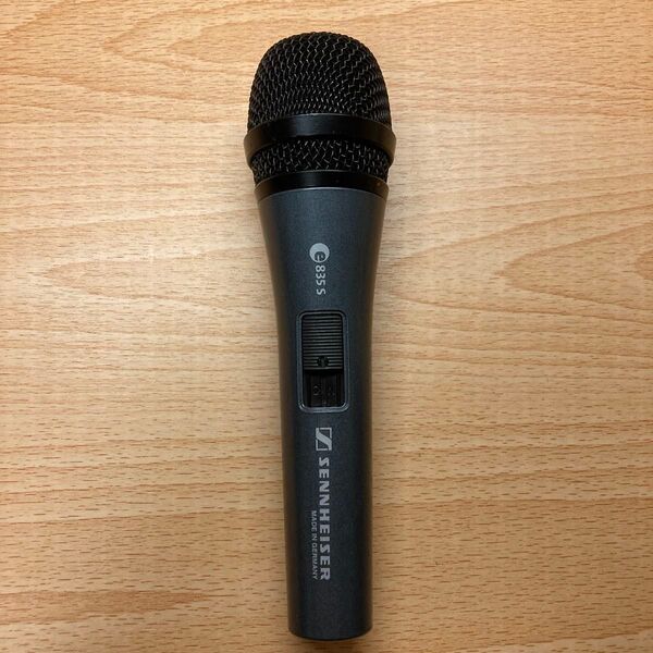 e835S SENNHEISER (ゼンハイザー) ダイナミックマイク スイッチ付き 【動作品】