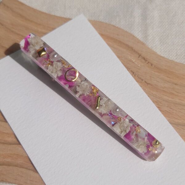 ハンドメイド レジン ヘアクリップ ヘアピン ドライフラワー ピンク かすみ草