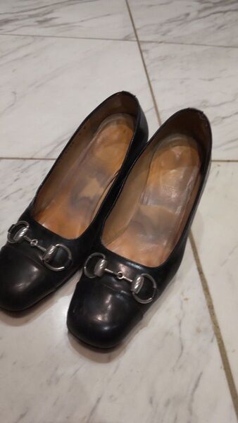 GUCCI パンプスホースビット ブラック レディース