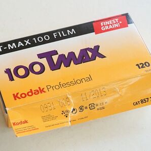 期限切れ コダック KODAK T-MAX100-120 使用期限2013年11月 4本だけ ブローニー 白黒フィルム