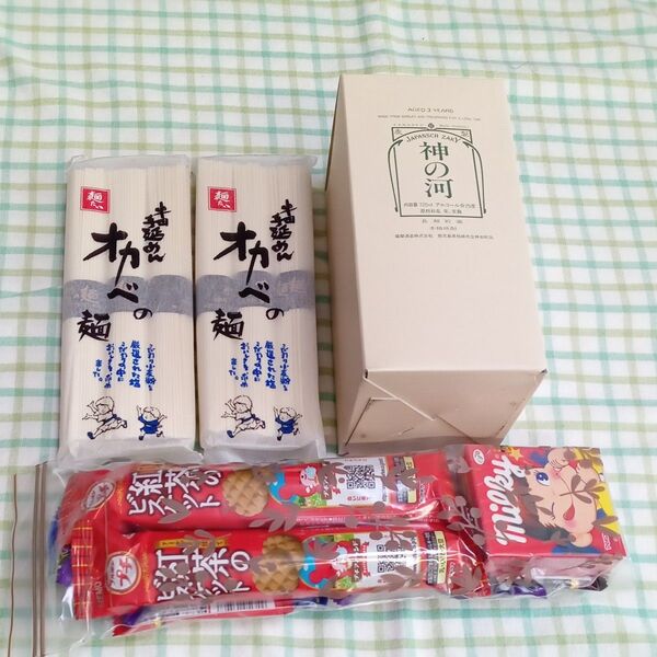 食品まとめオカベの麺&神の河&お菓子飴の詰め合わせ
