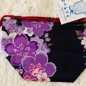 新品、未使用 リバーシブル 巾着袋 桜柄 ネイビー
