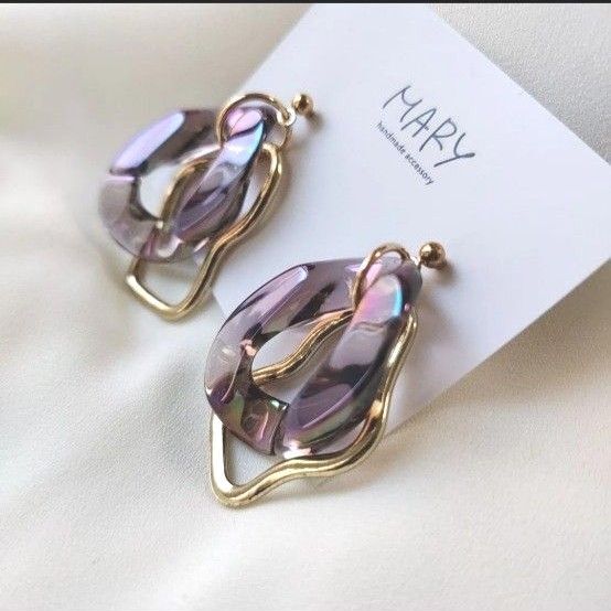 クリアオーロラ グレー ニュアンス ゴールド ピアス イヤリング アクセサリー 金属アレルギー対応 金アレ チタン 樹脂