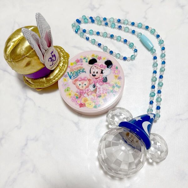 東京ディズニーリゾートグッズ 3点 難あり ミニー&シェリーメイ グミケース イースターヘアクリップ ミッキー ライトペンダント
