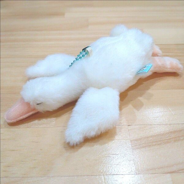 くったりアヒル2 マスコットぬいぐるみ オフホワイト 新品未使用
