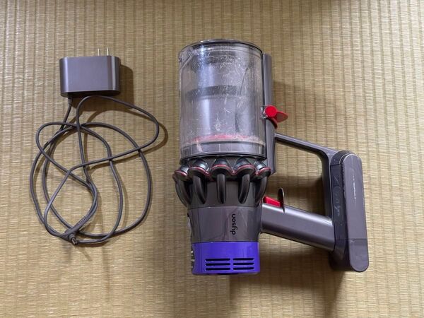 Dyson Cyclone V10 Fluffy