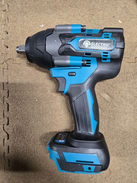 マキタ互換 18V 1800N.M 電動インパクトレンチ 本体のみ