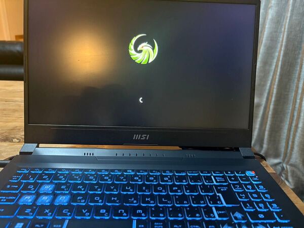 美品 ゲーミングノートパソコン pc bravo15 c7v rtx4050 ryzen5 7535hs 箱 説明書あり 完動品