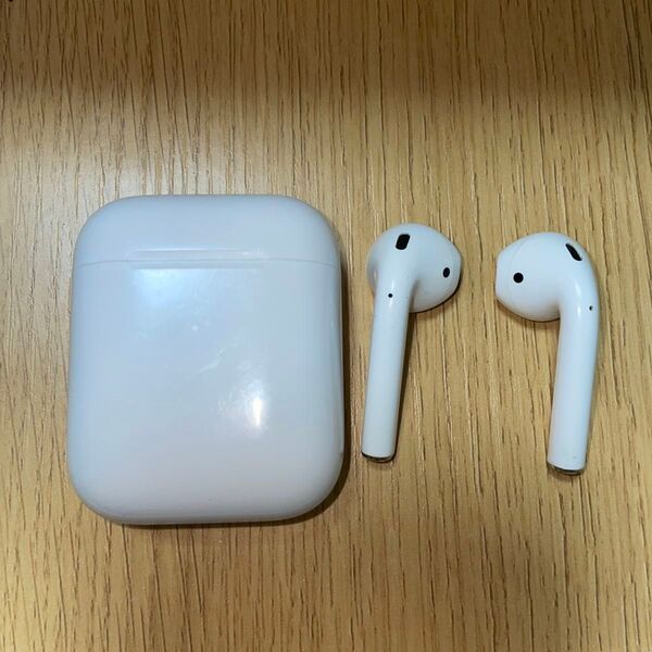 Air Pods 第2世代 Apple エアーポッズ イヤホン Bluetooth ワイヤレス モデル番号:A2031 訳あり