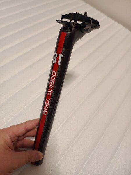 3T DORICO TEAM カーボンシートポスト27.2mm300mm