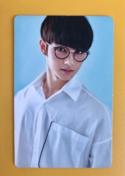 【公式 非売品】ジュン カラット2期トレカ 韓国FC限定 seventeen
