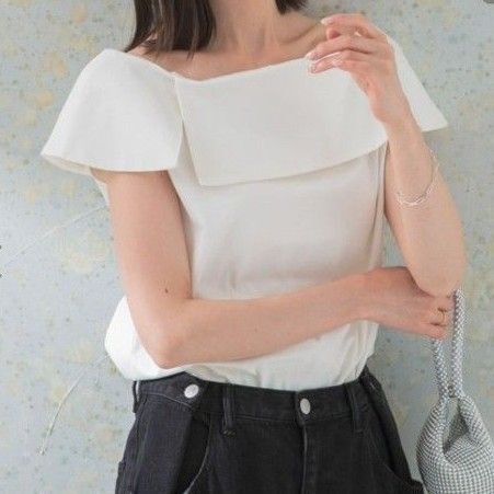tシャツ Tシャツ オフショルダーカットトップス レディース 白