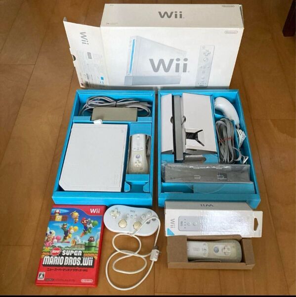 任天堂 Wii 本体 + New Super Mario Bros. Wii