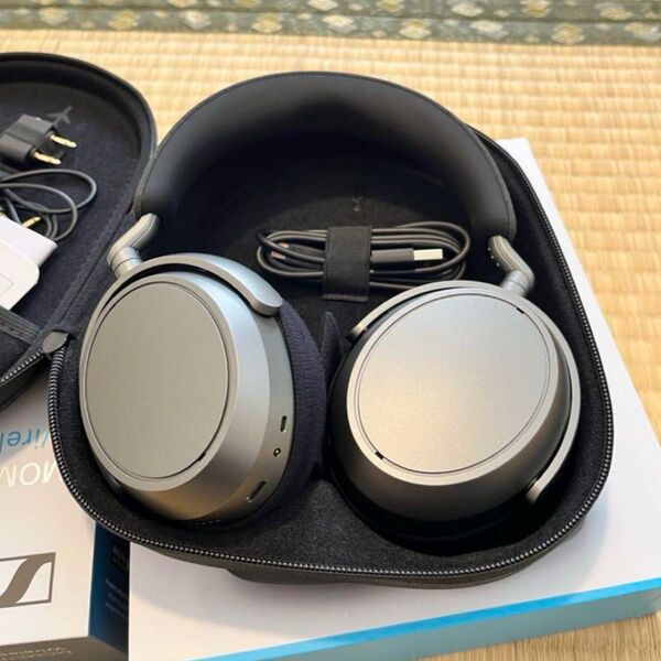 【3年保証付き】MOMENTUM 4 Wireless グラファイト